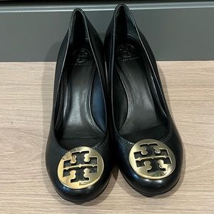Tory Burch Sally wedges size 9.5M